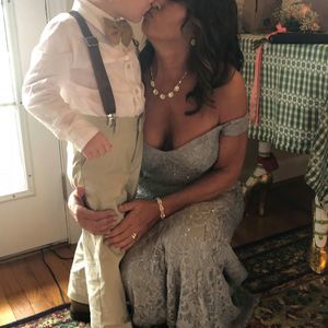 Meet your Posher, Rena'